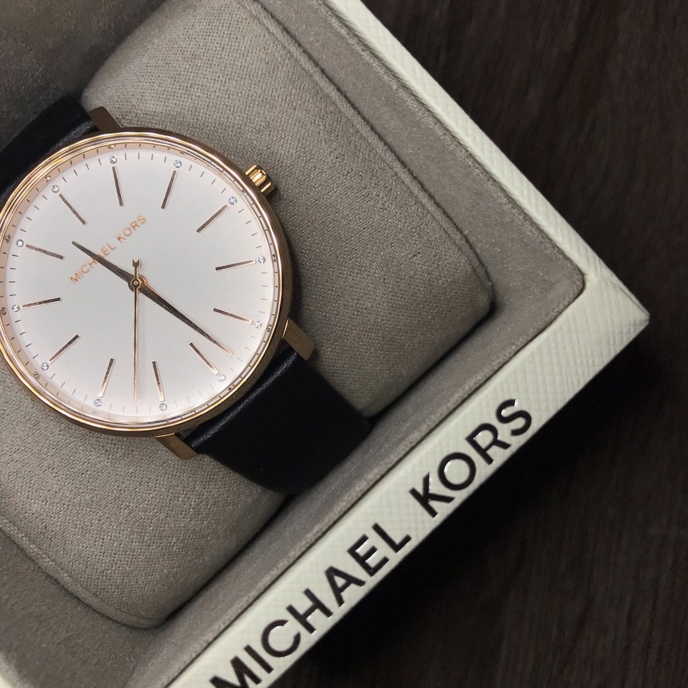 NEW WITH TAGS: Michael Kors Watch